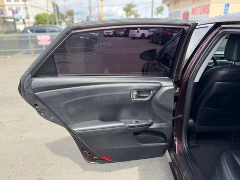 Used 2014 Toyota Avalon XLE FWD image 22