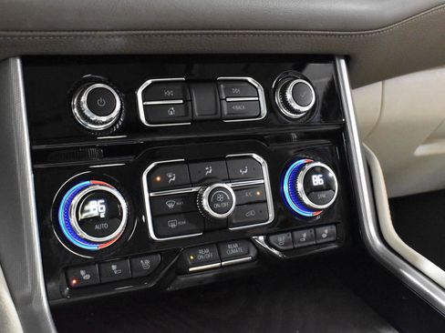 Used 2023 GMC Yukon XL Denali w/ Max Trailering Package image 24