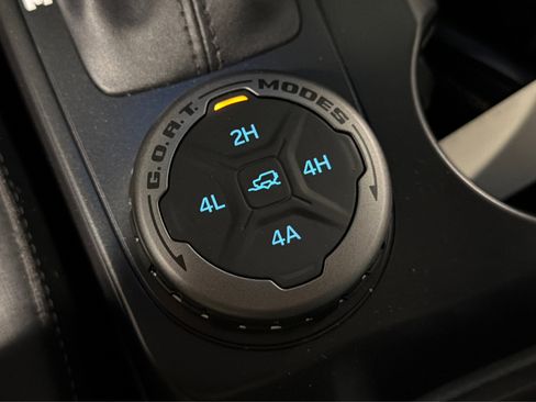 Used 2025 Ford Bronco Badlands AWD/4WD image 37