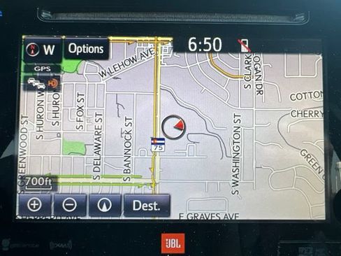 Used 2016 Toyota Tacoma Limited w/ Towing Package AWD/4WD image 19