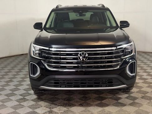 Used 2025 Volkswagen Atlas SE image 7