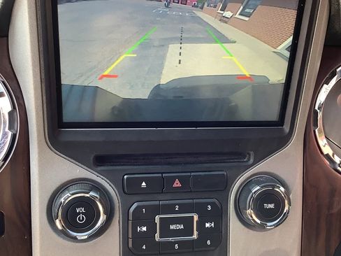 Used 2016 Ford F250 Lariat w/ Lariat Ultimate Package image 18