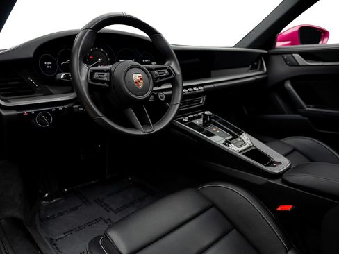 Used 2024 Porsche 911 Carrera S w/ Sport Package RWD image 29