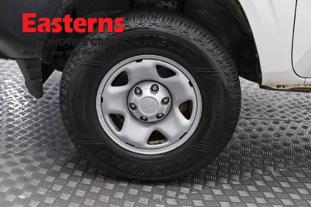 Used 2021 Toyota Tacoma SR RWD image 31