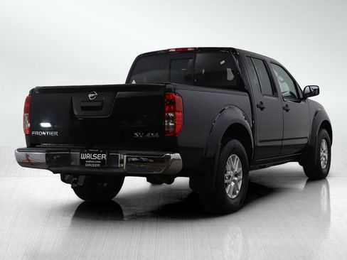 Used 2019 Nissan Frontier SV image 5
