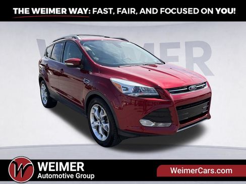 Used 2014 Ford Escape Titanium w/ Equipment Group 401A AWD/4WD image 9