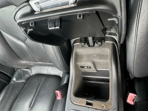 Used 2012 Porsche Cayenne S AWD/4WD image 29