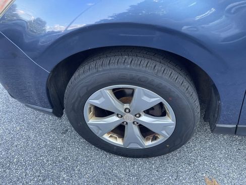 Used 2014 Subaru Forester 2.5i Premium w/ All-Weather Package AWD/4WD image 35