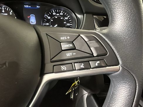 Used 2022 Nissan Rogue Sport S AWD/4WD image 21