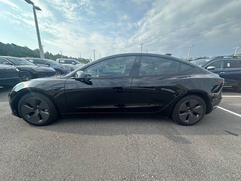 Used 2023 Tesla Model 3 Standard Range RWD image 4