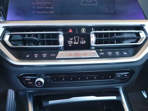 Used 2021 BMW 330i xDrive Sedan w/ Convenience Package AWD/4WD image 32