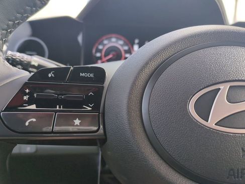 New 2026 Hyundai Elantra Limited image 31