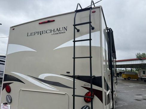 Used 2017 Ford E-450 and Econoline 450 Super Duty w/ Motorhome Prep Package RWD image 32