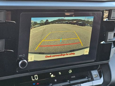 Used 2026 Toyota Tundra SR AWD/4WD image 9