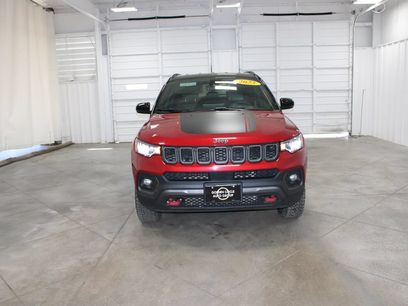 Used 2025 Jeep Compass Trailhawk