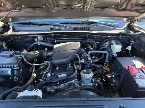 Used 2017 Toyota Tacoma SR w/ SR Convenience Package image 12