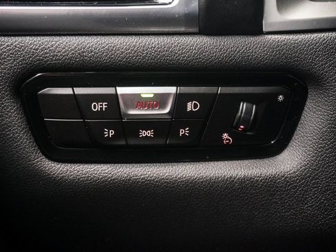 Used 2020 BMW 840i Coupe w/ M Sport Package image 34