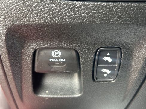 Used 2025 RAM 1500 Rebel w/ Rebel Level 1 Equipment Group AWD/4WD image 28