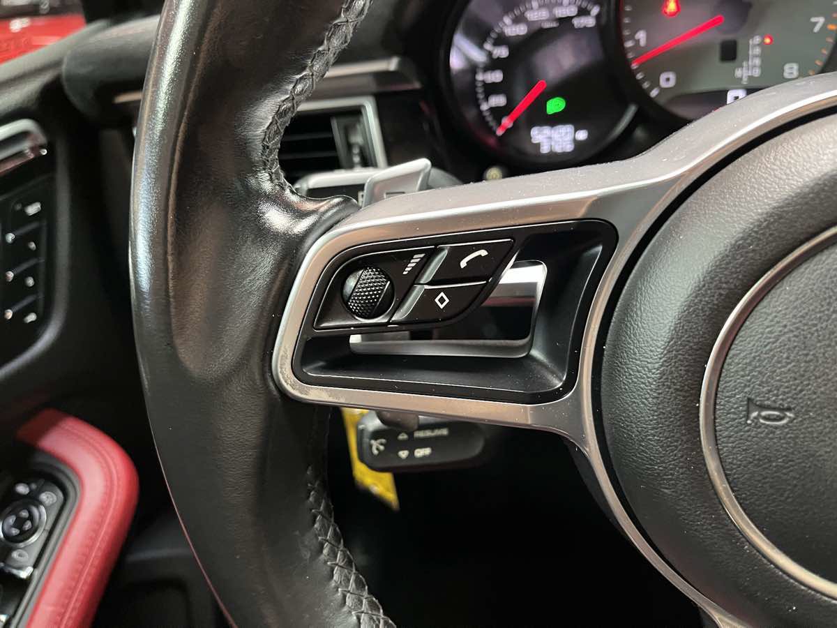 Used 2017 Porsche Macan S AWD/4WD image 14