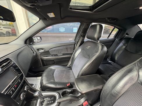 Used 2012 Chrysler 200 S w/ Sun/Sound Group image 15