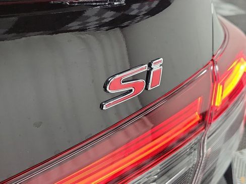 Certified 2025 Honda Civic Si image 16