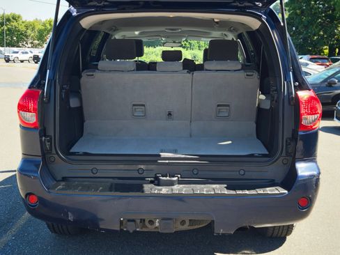 Used 2010 Toyota Sequoia SR5 AWD/4WD image 51