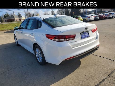 Used 2016 Kia Optima LX image 3