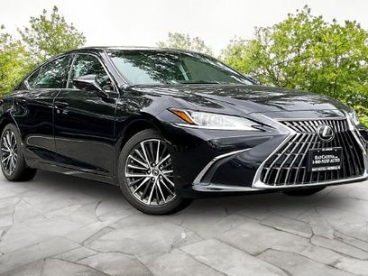 Used 2024 Lexus ES 350 w/ Premium Package