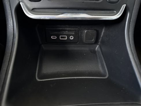 Used 2020 GMC Terrain SLT w/ Preferred Package image 30