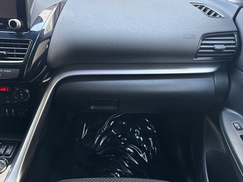 Used 2024 Mitsubishi Eclipse Cross AWD image 30