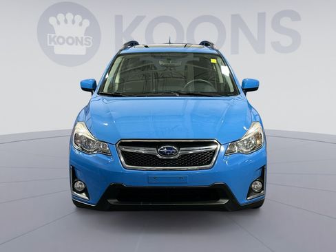 Used 2017 Subaru Crosstrek 2.0i Premium w/ Moonroof Package image 11