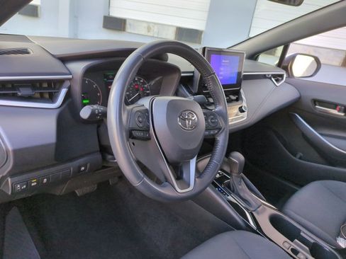 Certified 2024 Toyota Corolla SE image 10