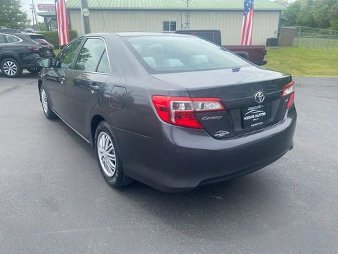 Used 2014 Toyota Camry LE FWD image 7