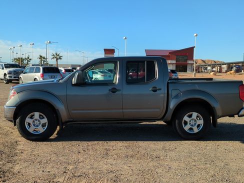 Used 2008 Nissan Frontier SE w/ SE Value Truck Pkg image 6