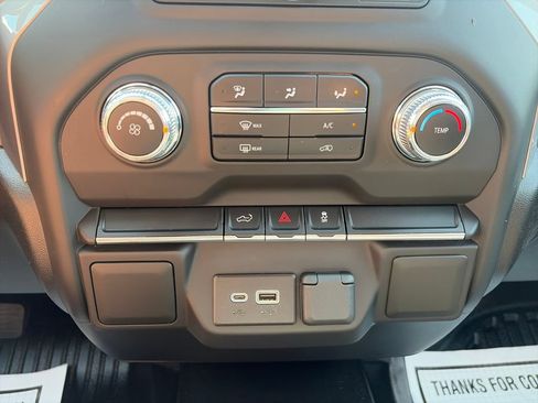 Used 2021 GMC Sierra 1500 4x4 Double Cab w/ Convenience Package image 18