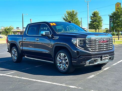 Used 2024 GMC Sierra 1500 Denali w/ Denali Reserve Package RWD image 10
