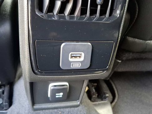 Used 2025 Jeep Compass Limited AWD/4WD image 11