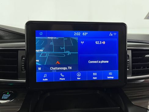 Used 2020 Ford Explorer Limited image 23