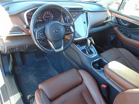 Used 2021 Subaru Outback Touring w/ Tech Package 2 image 11