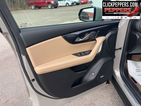 Used 2021 Chevrolet Blazer Premier image 11