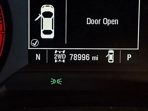 Used 2023 Chevrolet TrailBlazer RS w/ Convenience Package image 29