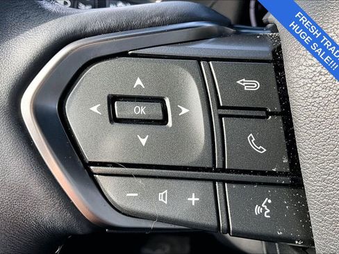 Used 2025 Lexus LX 600 4WD w/ Luxury Package image 27