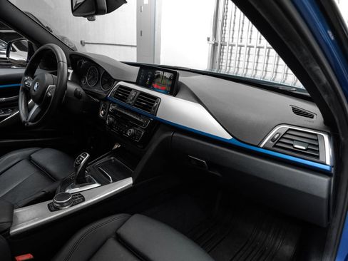 Used 2017 BMW 330i Sedan image 15