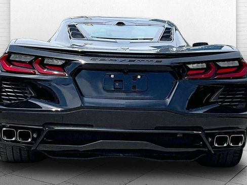 Used 2025 Chevrolet Corvette Stingray Coupe w/ 1LT RWD image 3