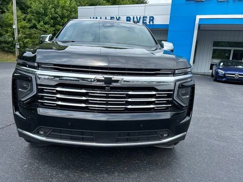 Used 2026 Chevrolet Tahoe Premier w/ Sun And Tow Package AWD/4WD image 9
