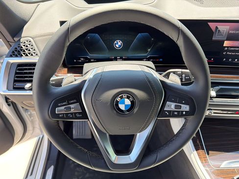 New 2026 BMW X5 sDrive40i w/ Premium Package RWD image 17