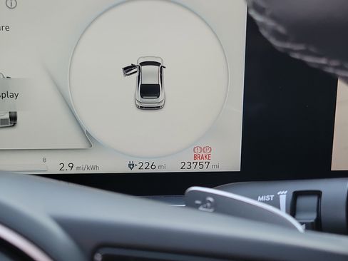 Certified 2023 Hyundai Ioniq 6 SE image 11