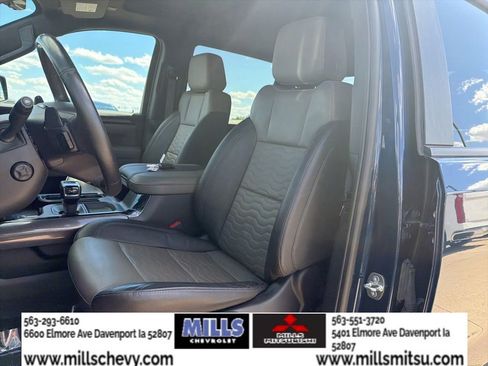 Used 2023 Chevrolet Silverado 1500 ZR2 w/ Technology Package AWD/4WD image 9