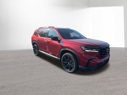 Certified 2025 Honda Pilot Black Edition image 2