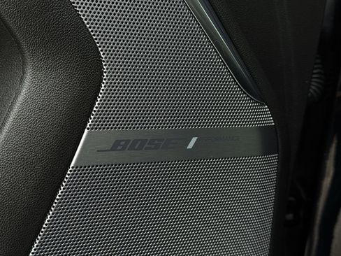 Used 2025 GMC Yukon Denali Ultimate w/ LPO, Floor Liner Package image 25